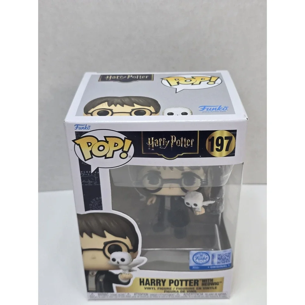 Funko Pop! Harry Potter with Hedwig Vinyl Figurine #197 Fantasy Franchise